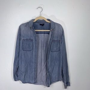 GAP: Blue Button Down Shirt